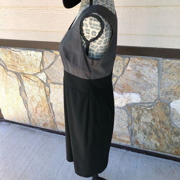 Semantiks Black Polka Dot Sleeveless Cocktail Dress Size 6 - Picture 4 of 16